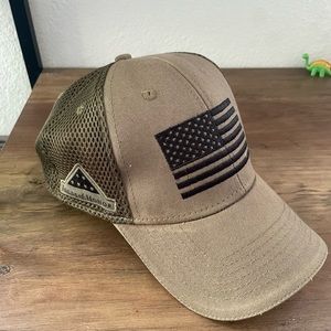 American flag mesh trucker hat